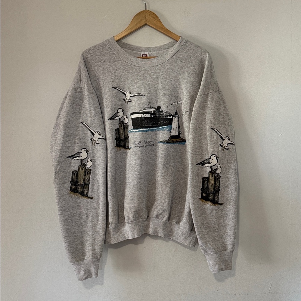 Vintage S.S Badger Seagull Crewneck / XL / 90s / Flex Wear